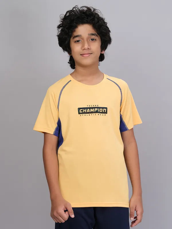 Boys Printed Slim Fit Crew Neck T-shirt with TECHNO COOL+