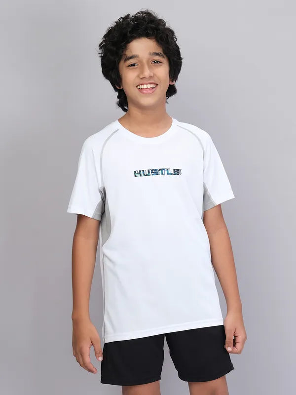 Boys Printed Slim Fit Crew Neck T-shirt with TECHNO COOL+