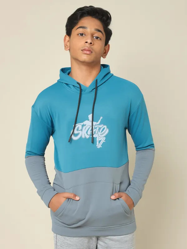 Boys Colorblock Slim Fit Hooded Sweatshirt with TECHNO WARM+