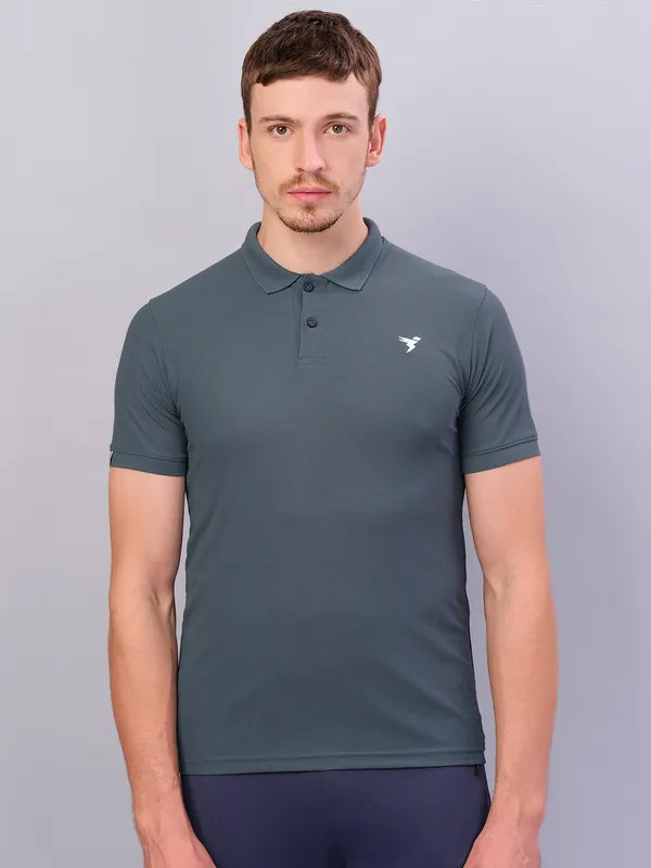 Men Solid Slim Fit Polo T-shirt with MATPIQ
