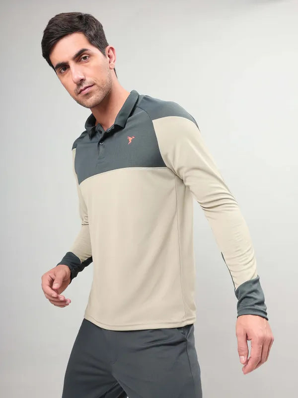 Men Colorblock Slim Fit Polo T-shirt with TECHNO COOL+