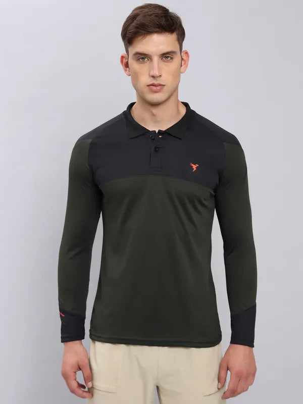 Men Colorblock Slim Fit Polo T-shirt with TECHNO COOL+