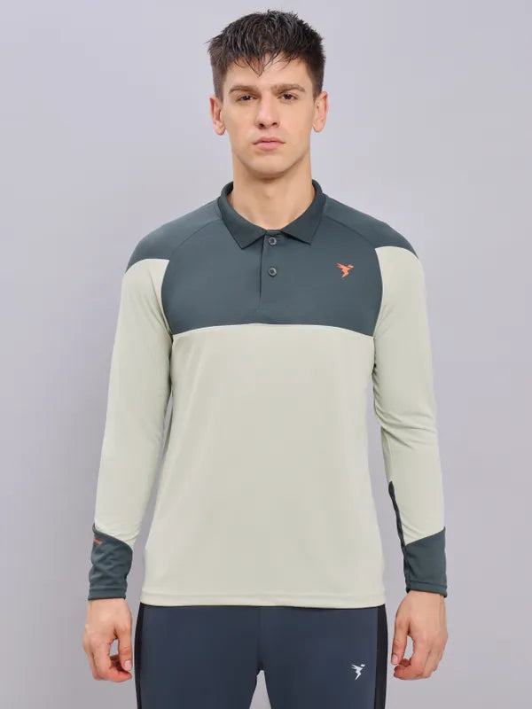 Men Colorblock Slim Fit Polo T-shirt with TECHNO COOL+