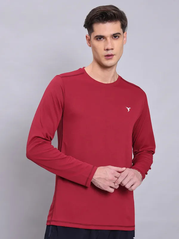Men Solid Slim Fit Crew Neck T-shirt with TECHNO COOL+