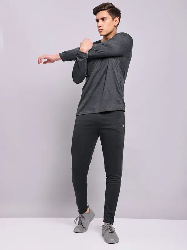 Men Slim Fit Crew Neck T-shirt with Double Cool