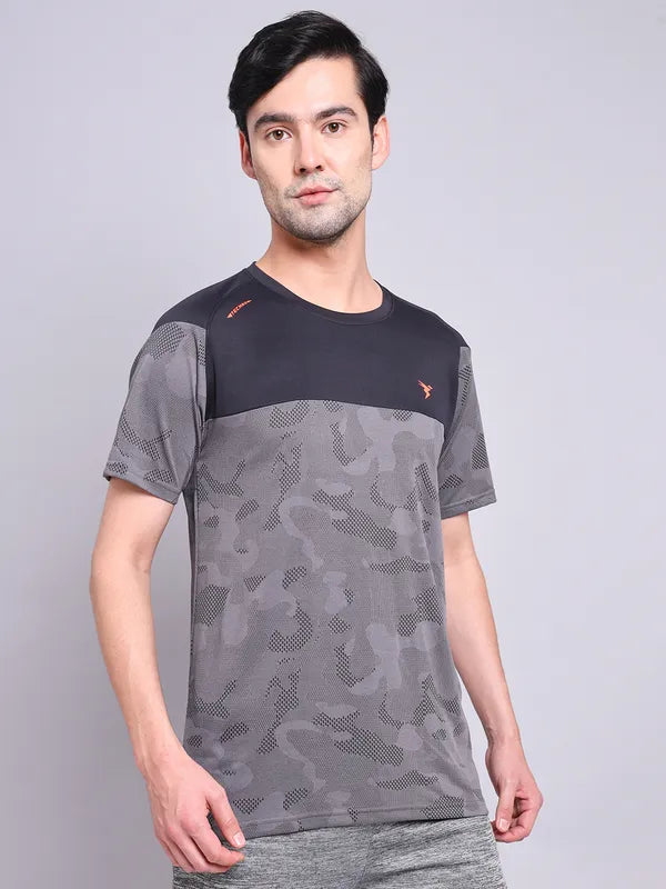 Men Jacquard Slim Fit Crew Neck T-shirt with VENTMESH