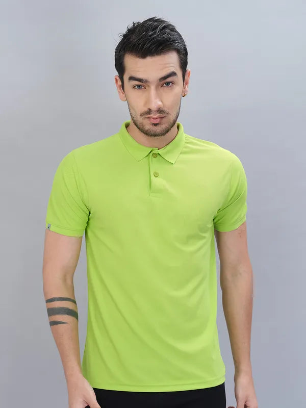 Men Solid Slim Fit Polo T-shirt with MATPIQ