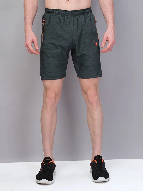 Men Melange Slim Fit Shorts with TECHNOLITE