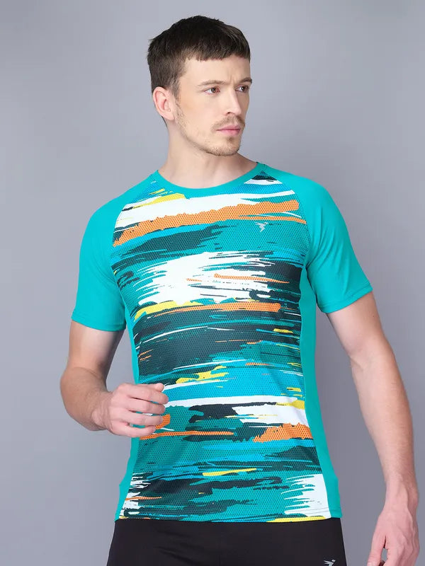 Men Stripe Slim Fit Crew Neck T-shirt with TECHNO COOL
