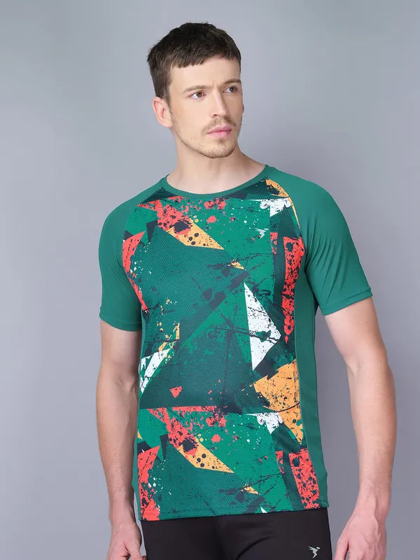 Men Stripe Slim Fit Crew Neck T-shirt with TECHNO COOL