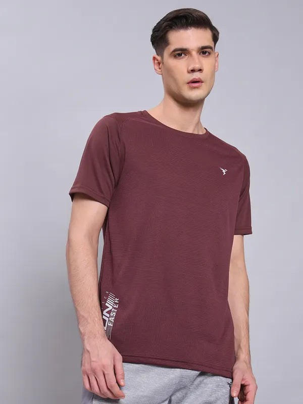 Men Self Design Slim Fit Crew Neck T-shirt with VENTMESH