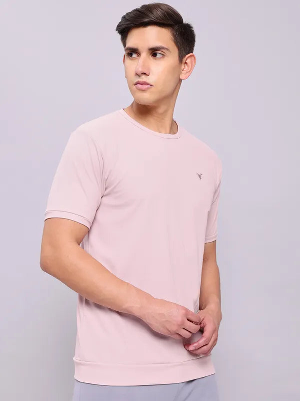 Men Solid Slim Fit Crew Neck T-shirt with MATPIQ
