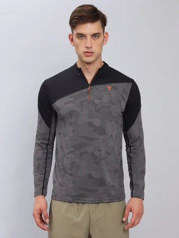 Men Jacquard Slim Fit Mock Neck T-shirt with TECHNO COOL+