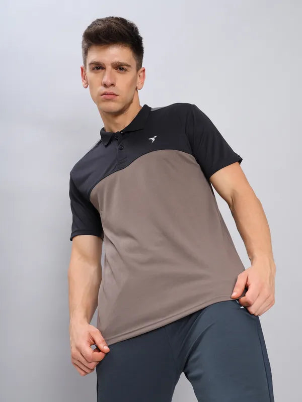 Men Colorblock Slim Fit Polo T-shirt with TECHNO COOL+