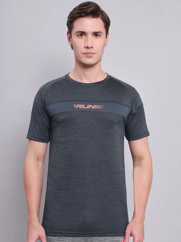 Men Melange Slim Fit Crew Neck T-shirt with TECHNO COOL+