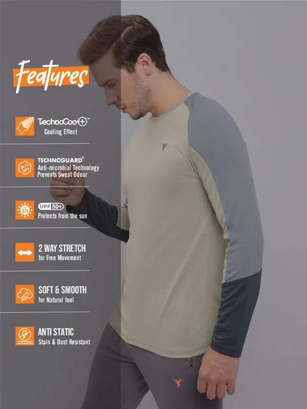 Men Slim Fit Crew Neck T-shirt with Techno Cool+