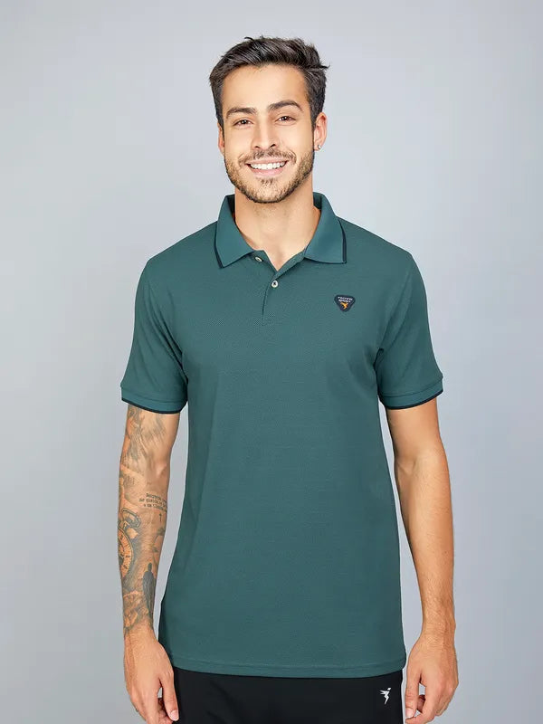 Men Solid Slim Fit Polo T-shirt with TECHNO COOL+