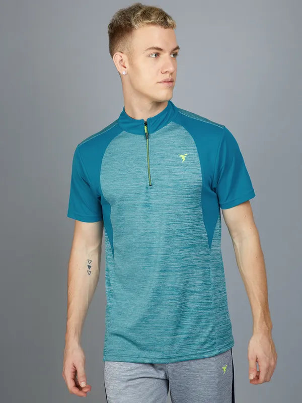 Men Melange Slim Fit Mock Neck T-shirt with TECHNO COOL+