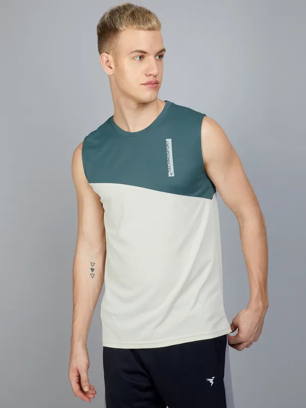 Men Colorblock Slim Fit Crew Neck Innerwear Vest with TECHNO COOL+