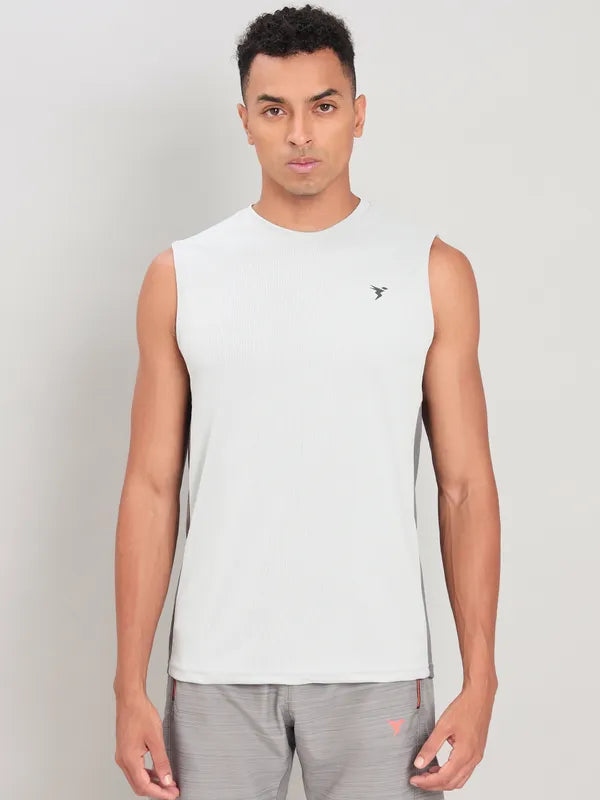 Men Solid Slim Fit Crew Neck Innerwear Vest with TECHNO COOL+