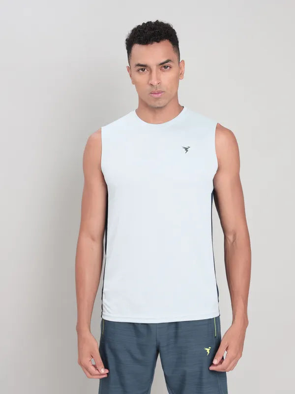 Men Solid Slim Fit Crew Neck Innerwear Vest with TECHNO COOL+