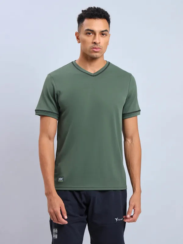Men Solid Slim Fit V Neck T-shirt with TECHNO COOL+