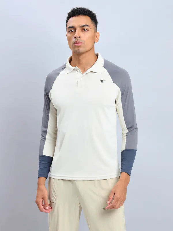 Men Colorblock Slim Fit Polo T-shirt with TECHNO COOL+