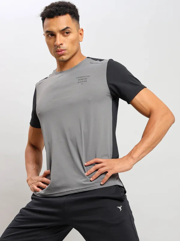 Men Solid Slim Fit Crew Neck T-shirt with ELASTO PLUS