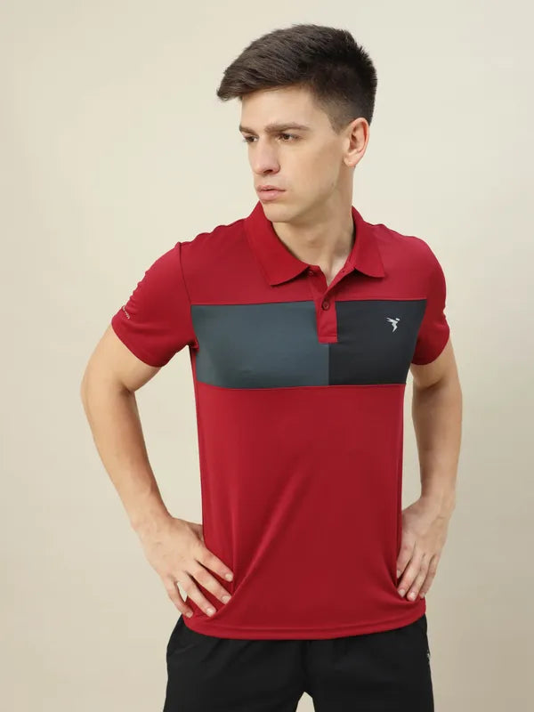 Men Colorblock Slim Fit Polo T-shirt with TECHNO COOL+