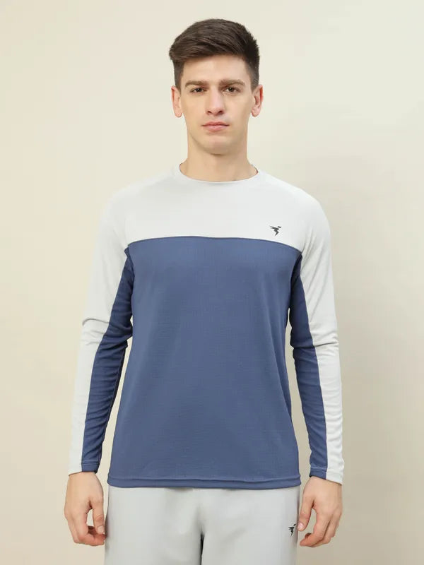 Men Colorblock Slim Fit Crew Neck T-shirt with TECHNO COOL+