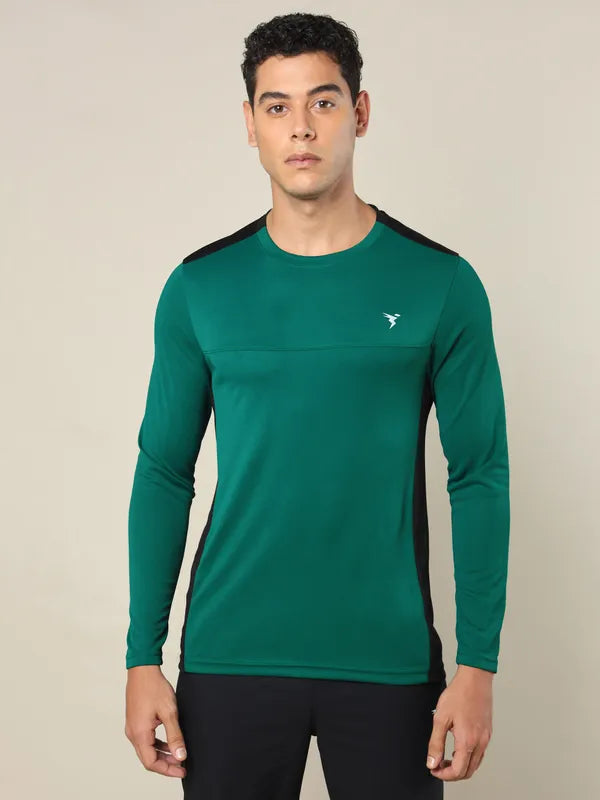 Men Colorblock Slim Fit Crew Neck T-shirt with TECHNO COOL+