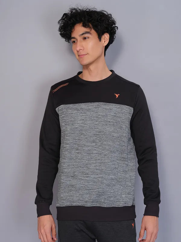 Men Melange Slim Fit Crew Neck Sweatshirt with TECHNO WARM+