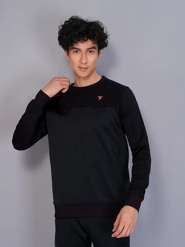 Men Melange Slim Fit Crew Neck Sweatshirt with TECHNO WARM+