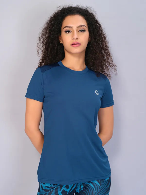 Women Solid Slim Fit Crew Neck T-shirt with TECHNO COOL