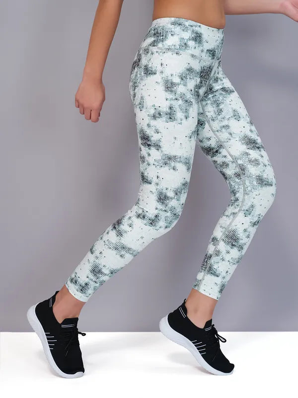 Women Printed Slim Fit Tights with TECHNO COOL
